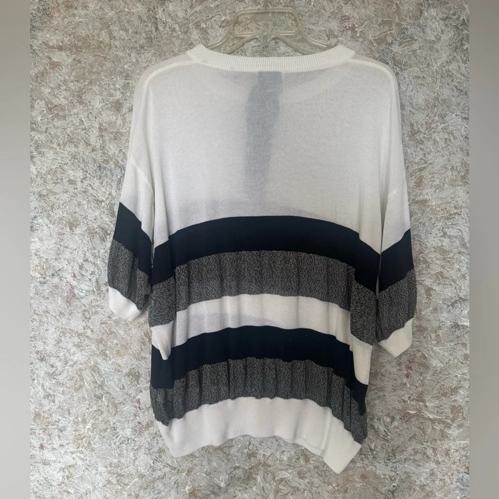 Uomo Mizar Sweater White Black